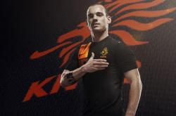 爱游戏在线-奇迹之夜，卡马文加西决生死战接管比赛，里昂淘汰那不勒斯启示录