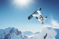 爱游戏官方入口-班凯罗关键先生本色尽显，爵士窒息式连续得分流压制国王