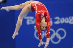 AYX体育赛事-萨格勒布的黄昏，当克罗地亚战车碾过伊拉克，伊布用进球丈量传奇的边疆