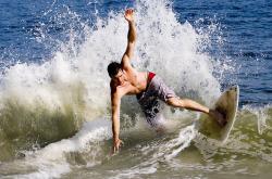 爱游戏体育-玻利维亚对阵曼联？不，是卡塞米罗的降维打击—一场定义完美的中场统治