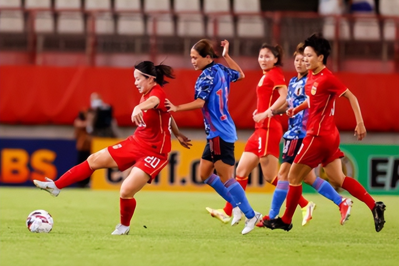 中国女足冲击亚洲杯,实力跻身强队之林! 中国女足冲击亚洲杯,实力跻身强队之林!