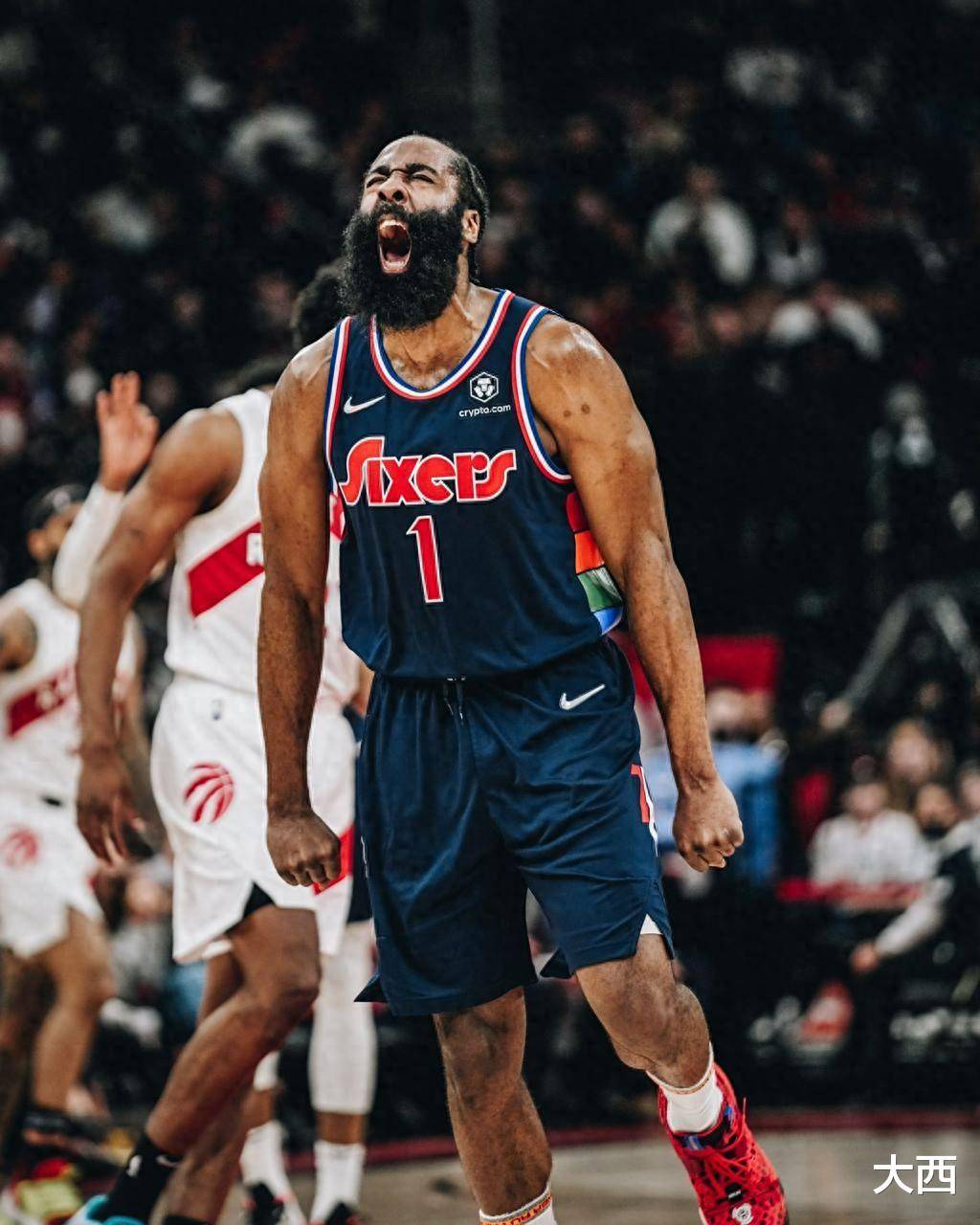 球星哈登砍下分,火箭取得胜利终结连败的简单介绍 球星哈登砍下分,火箭取得胜利终结连败的简单介绍