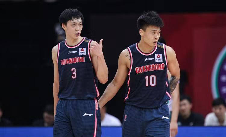 广东男篮再次胜出,实力超群 广东男篮再次胜出,实力超群