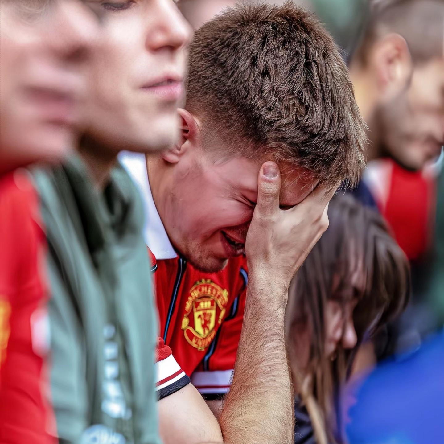 关于沙尔克遭遇球员伤停潮,困境难解的信息 关于沙尔克遭遇球员伤停潮,困境难解的信息