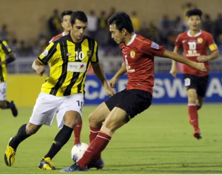 关于中东劲旅对阵东亚球队，亚洲联赛强强对话的信息