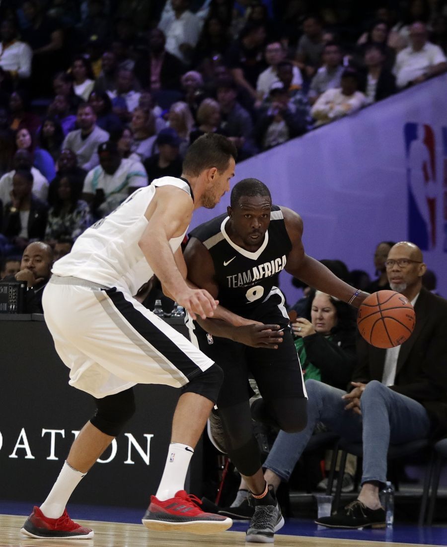 非洲篮球赛事竞技规则更新,引发热议 非洲篮球赛事竞技规则更新,引发热议