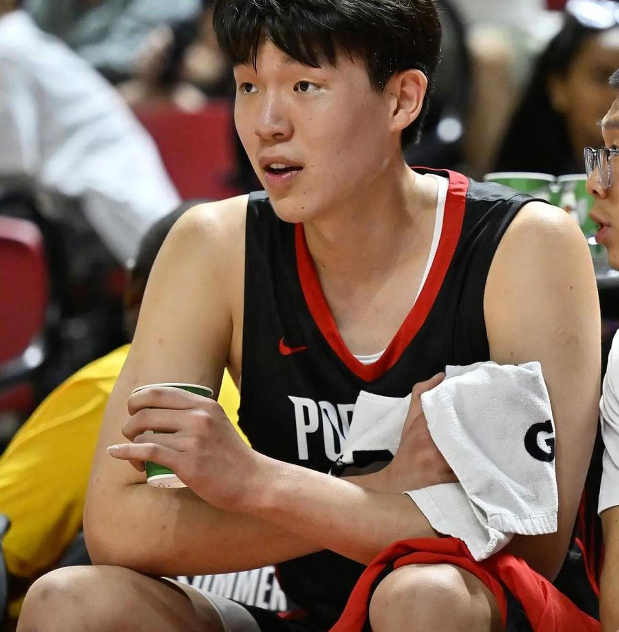 关于浙江队鏖战公牛,胡金秋高光表现的信息 关于浙江队鏖战公牛,胡金秋高光表现的信息