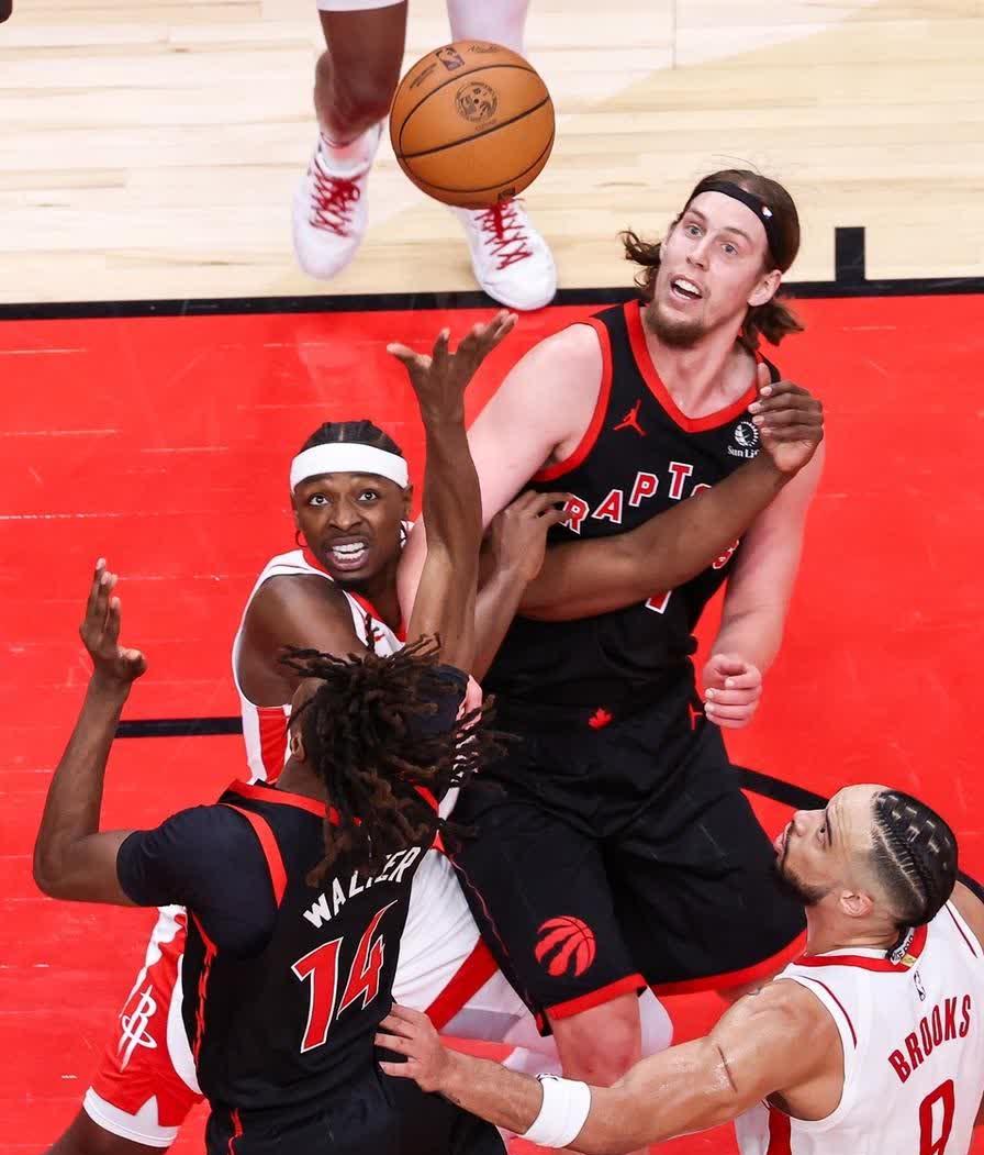 关于中国男篮完胜马刺，巴恩斯一己之力扛起全队的信息